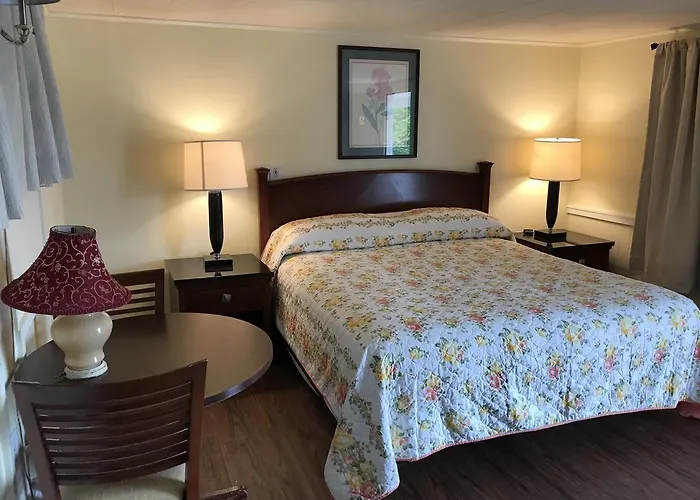 Royale Coach Motor Lodge