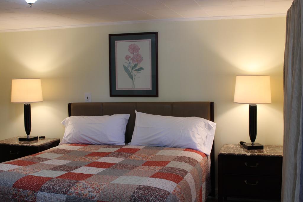 Motel Royale Coach Motor